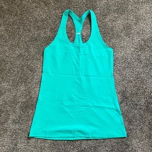 EUC Lululemon Tank Size 8